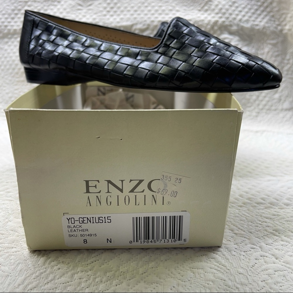 Enzo Angiolini BLACK flats 8N NEW